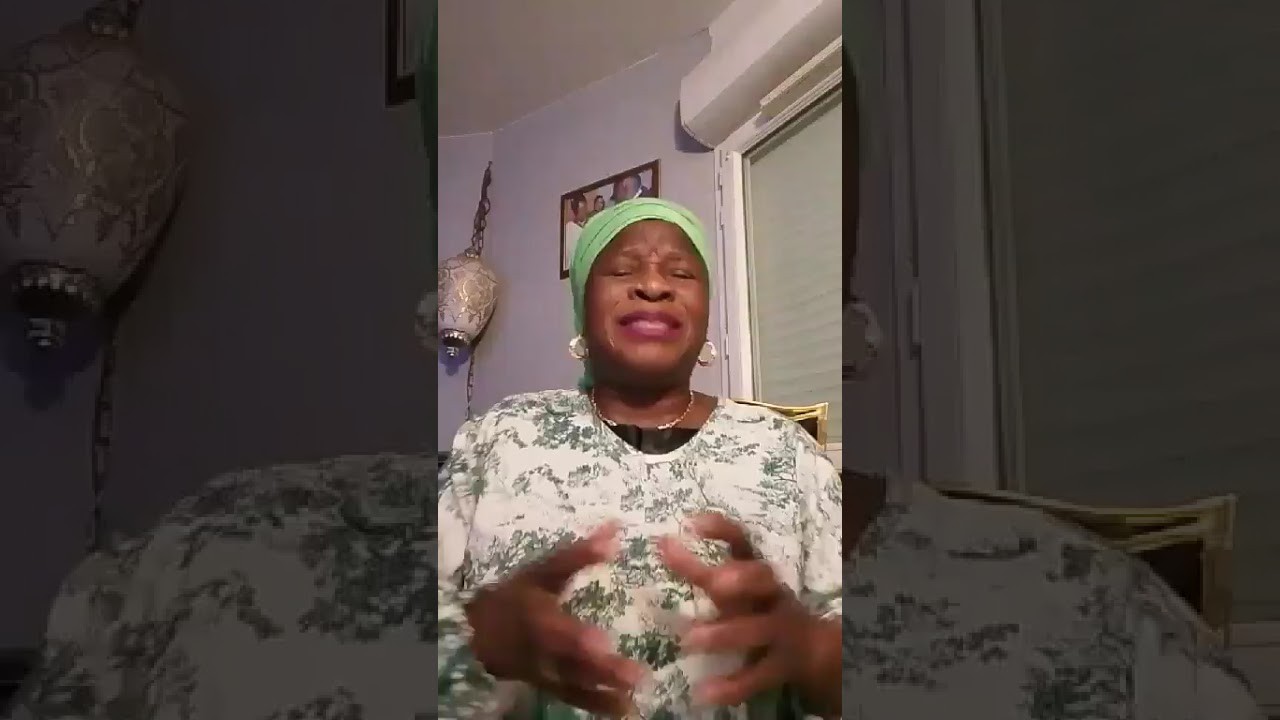 Le live de mardi soir. Thème : « le renouveau » avec la prophétesse Lety Dzabana.