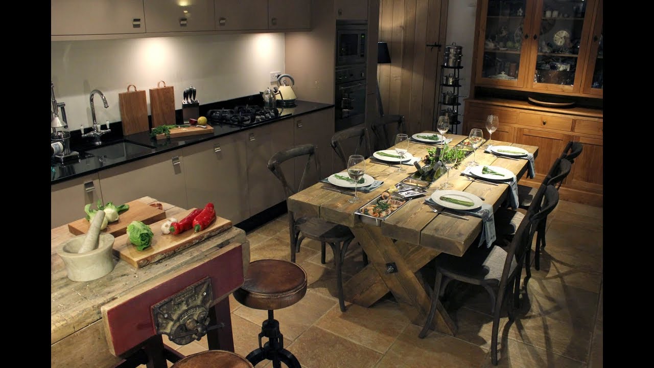 LIGNEUS - Home of the Rustic Table