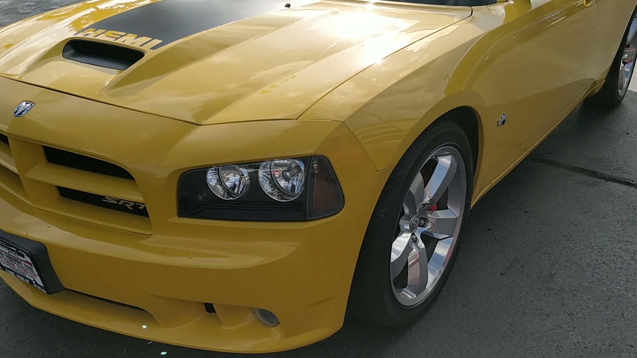 2007 Dodge Charger SRT8 Super Bee