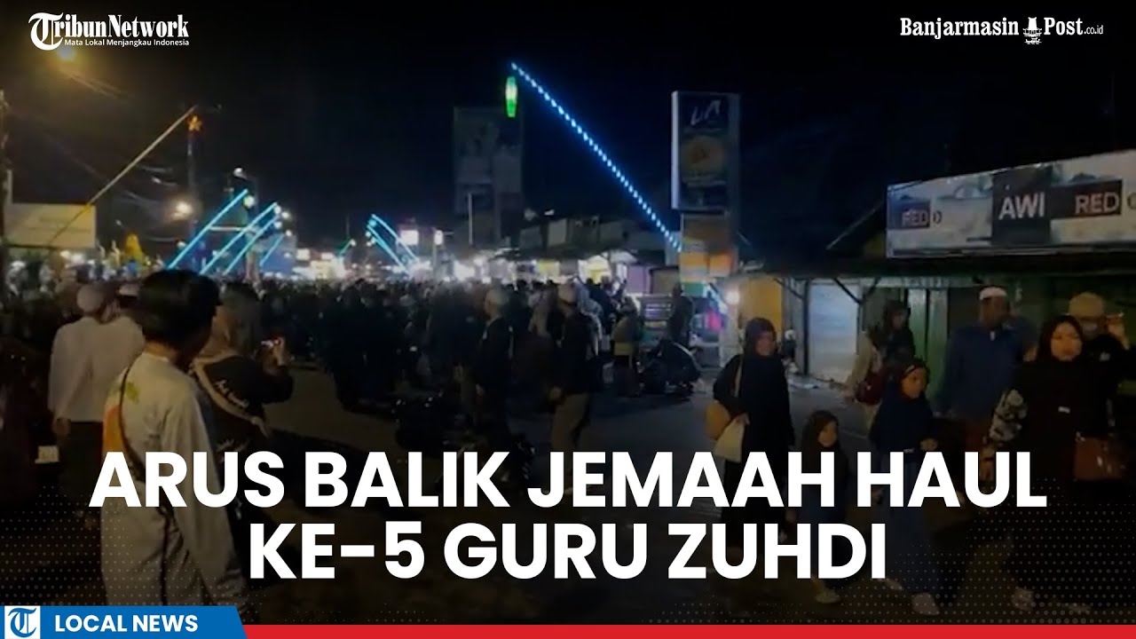 Suasana Arus Balik Jemaah Haul ke-5 Guru Zuhdi di Depan Masjid Jami Banjarmasin