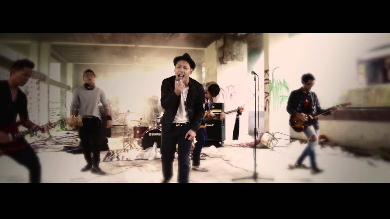 Tujuhband - Suara Kita (Official Music Video)