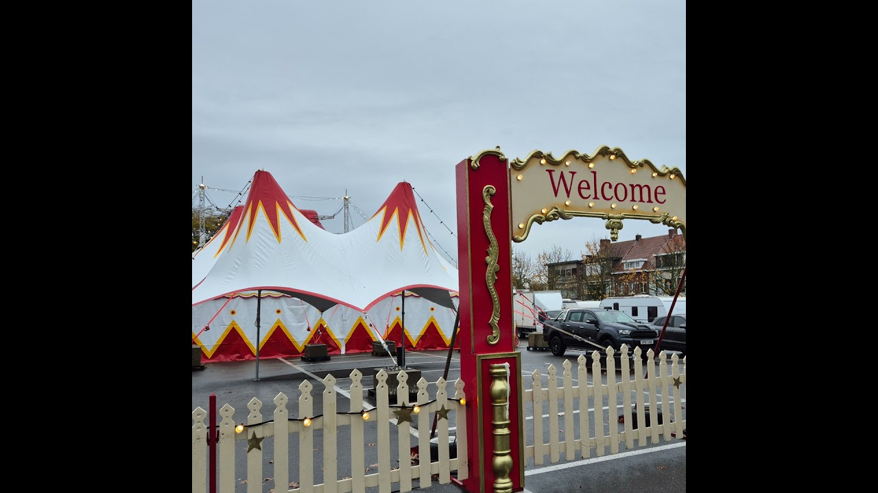 Sandor Donnert's Magical world of circus : De harde waarheid van de 9e generatie circusdirecteur