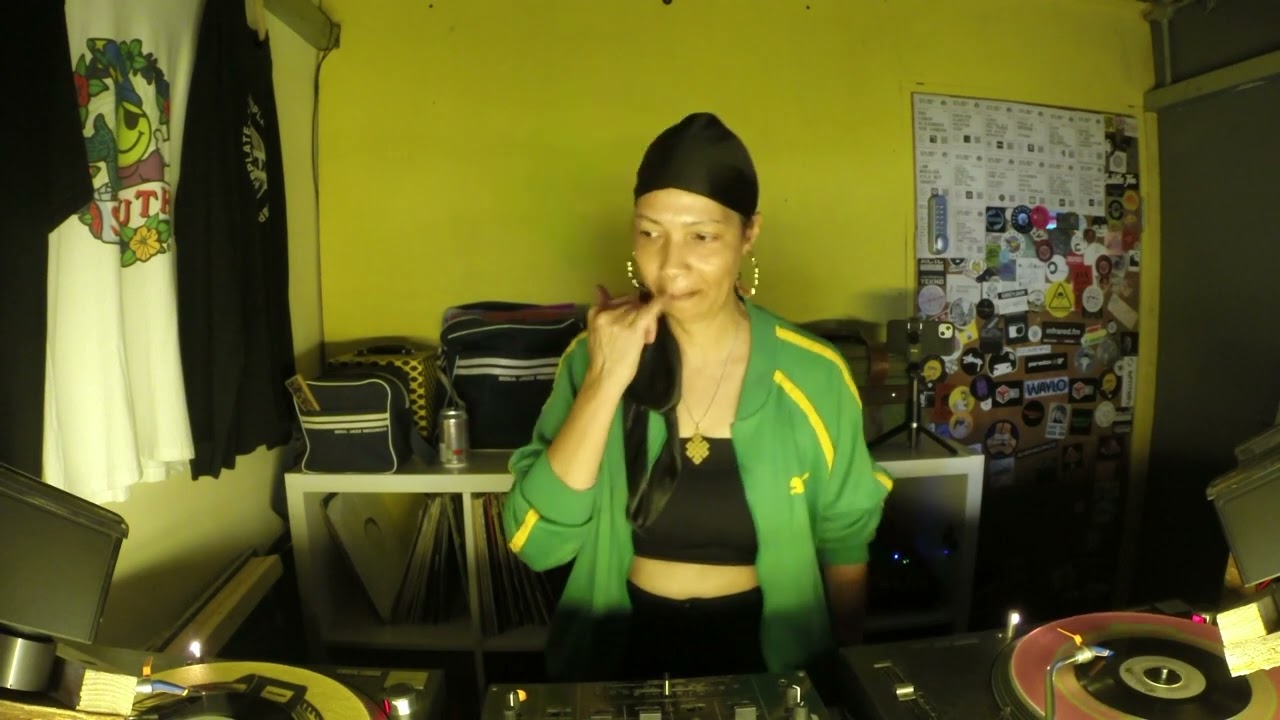 eye and i // 90-min Vinyl Mix ~ Reggae