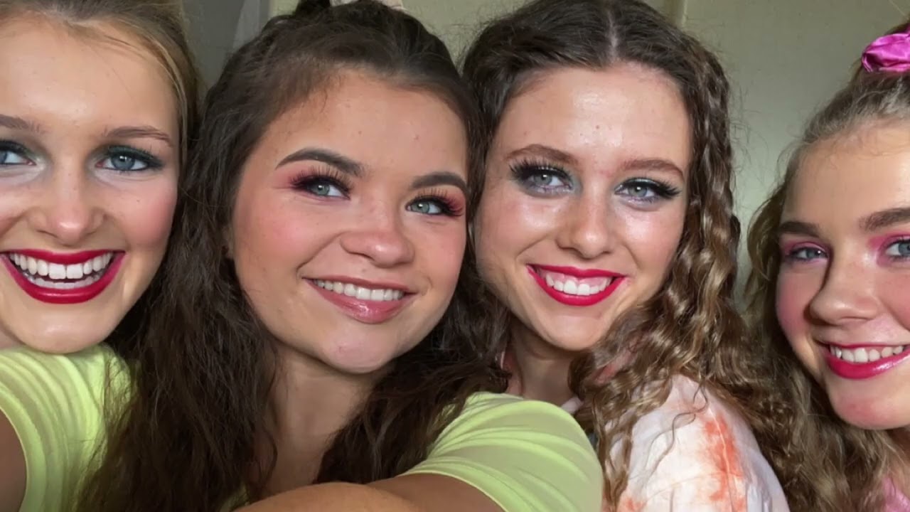 Back to the 80s Musical 2022