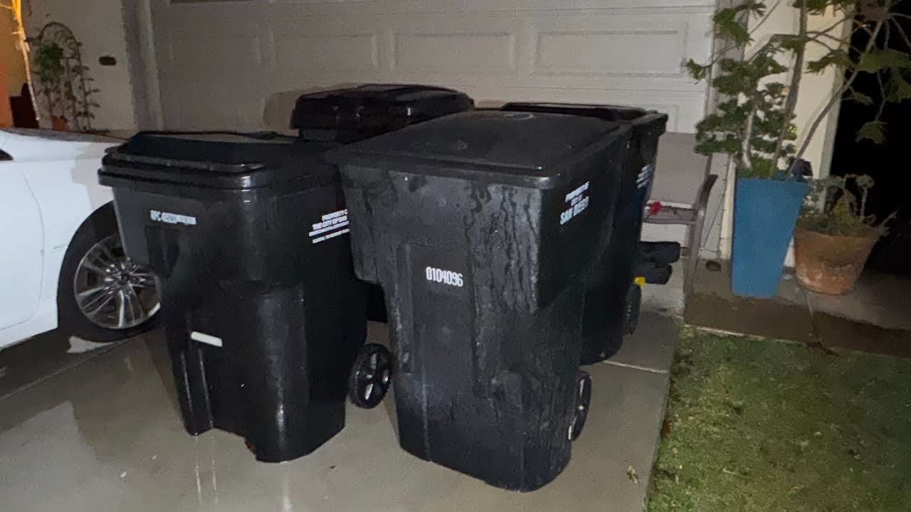 Cart update I got four new garbage cans!!