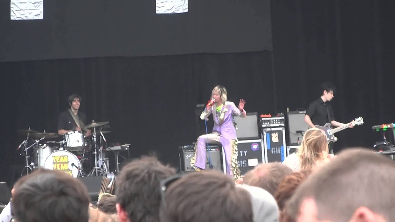 Yeah Yeah Yeahs - Art Star (Live at Outside Lands 2013)
