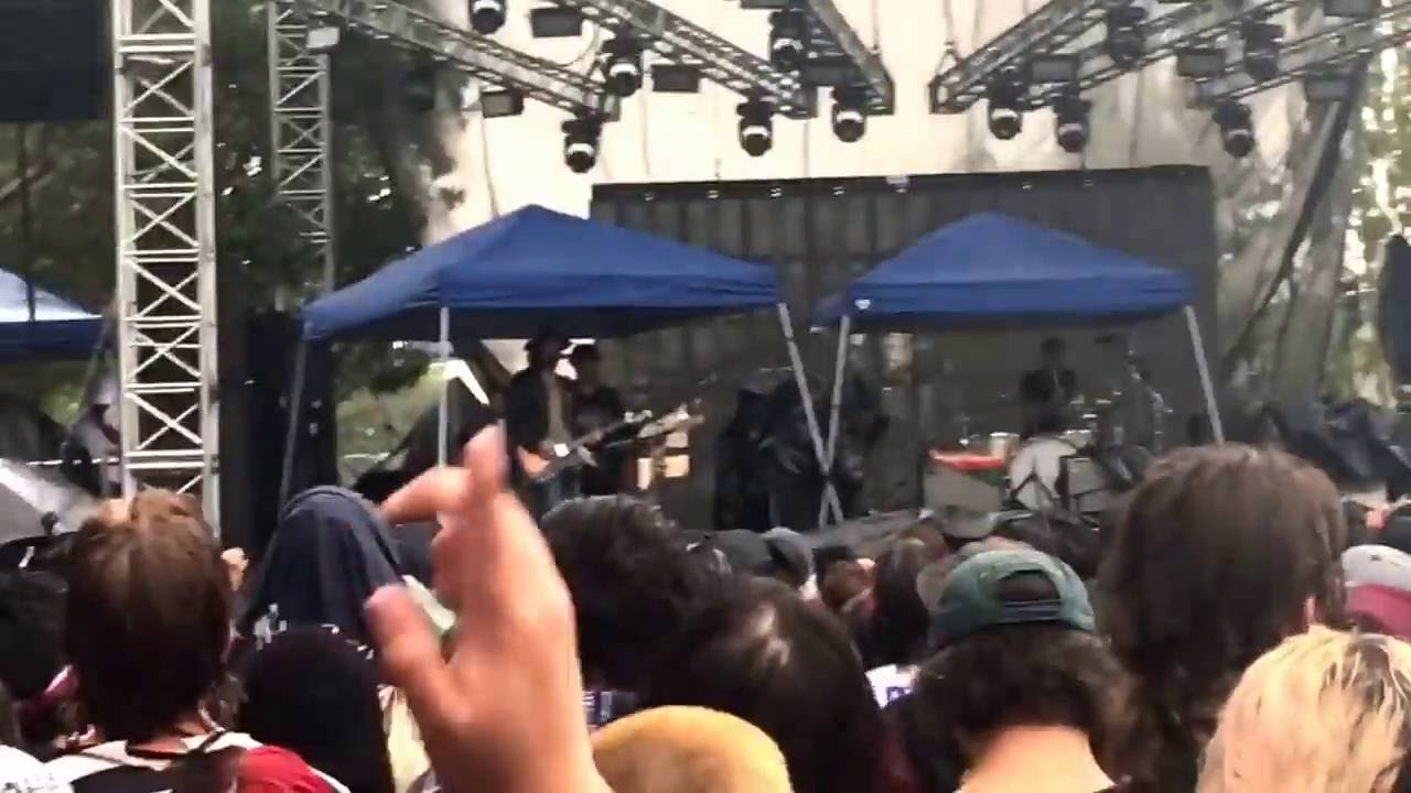 Beach Goth V