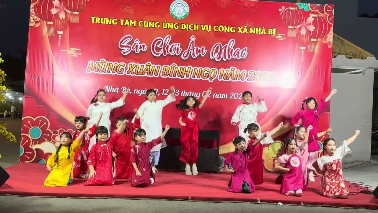 Mừng xuân Bính Ngọ 2026 | Tết luôn mỉm cười | Chi Chi Dance Kids 