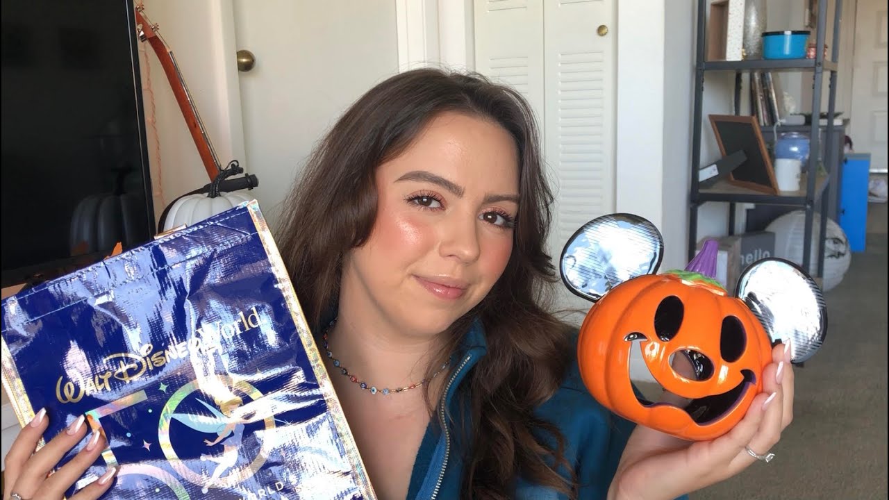 ASMR Disney Haul 💙