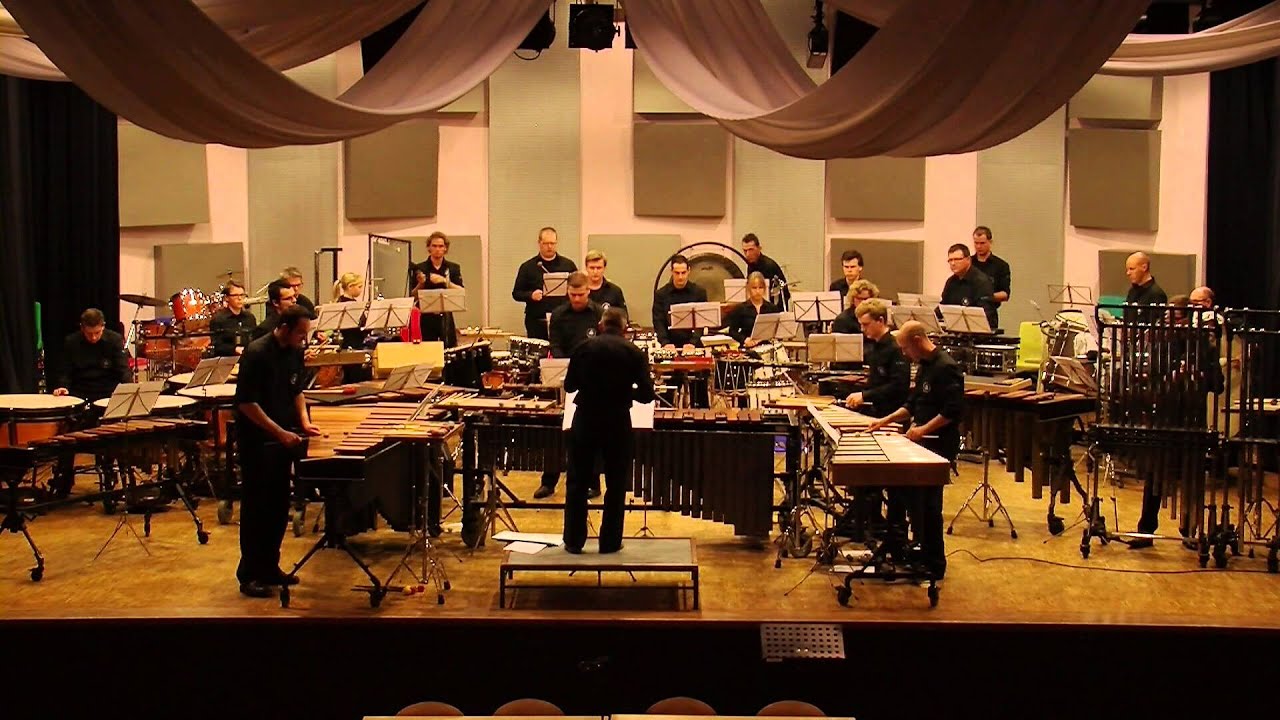 Slagwerkensemble Fanfare Eensgezindheid Maasbracht Beek - Tales of Imagination (27-10-2013)
