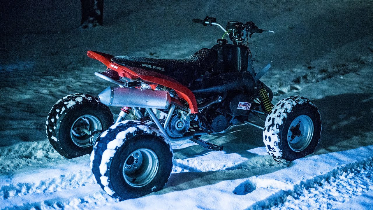 Snowmobile Engine Fourwheeler Snow Drifting