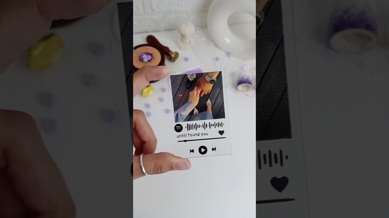 DIY acrylic spotify frames :)