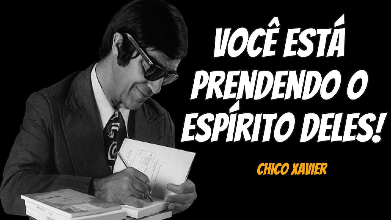 Você Está Guardando Objetos de Mortos do Jeito Errado – Chico Xavier Explica o Perigo