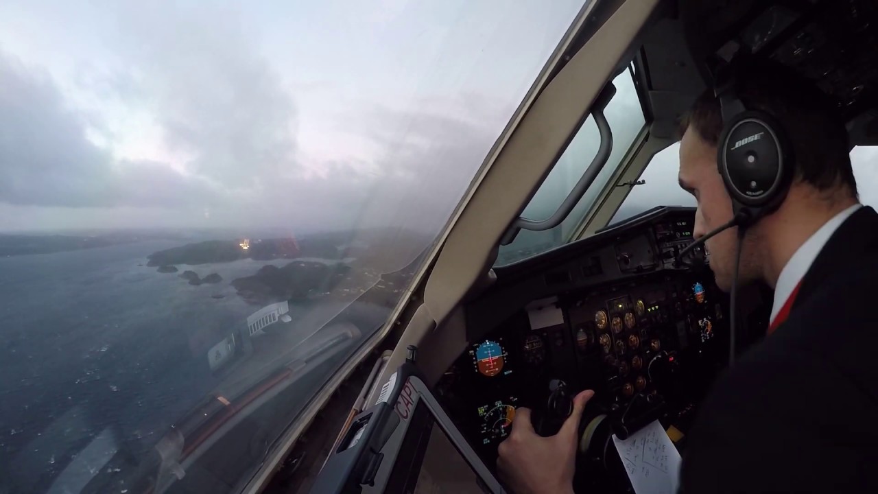 ATR 45 Landing STORD Norway, Wind 35G44