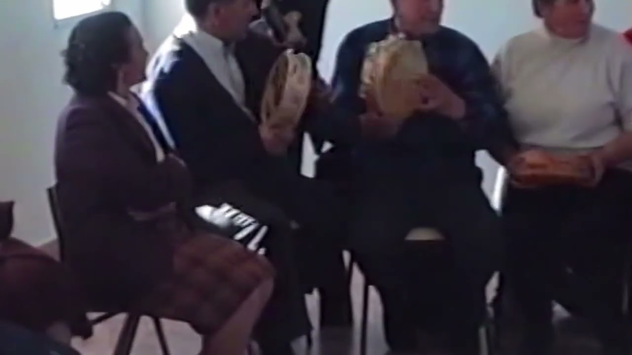 𝐁𝐞𝐫𝐝𝐞𝐨𝐠𝐚𝐬 Dumbría. Varias veciñas