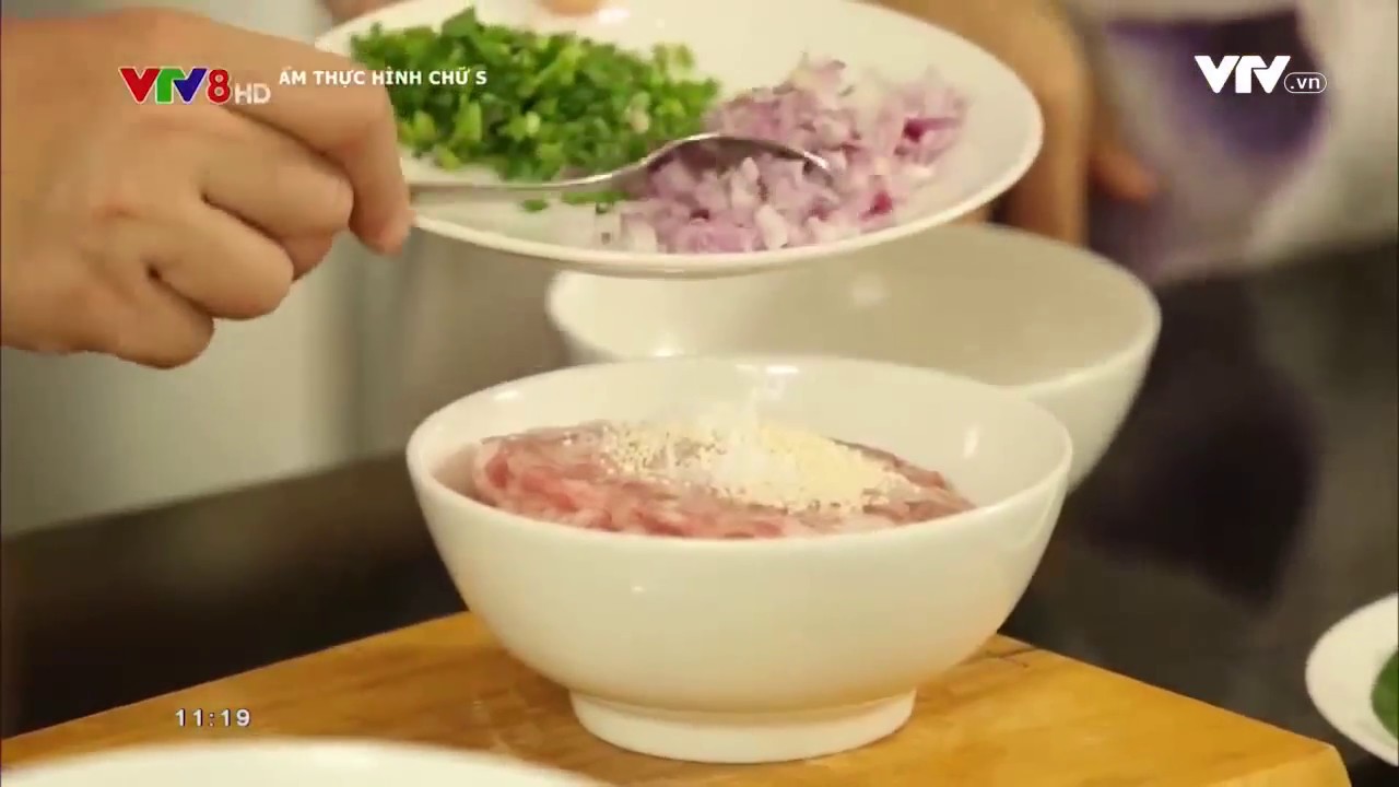 Hướng dẫn làm bánh nậm - Đặc sản xứ Huế