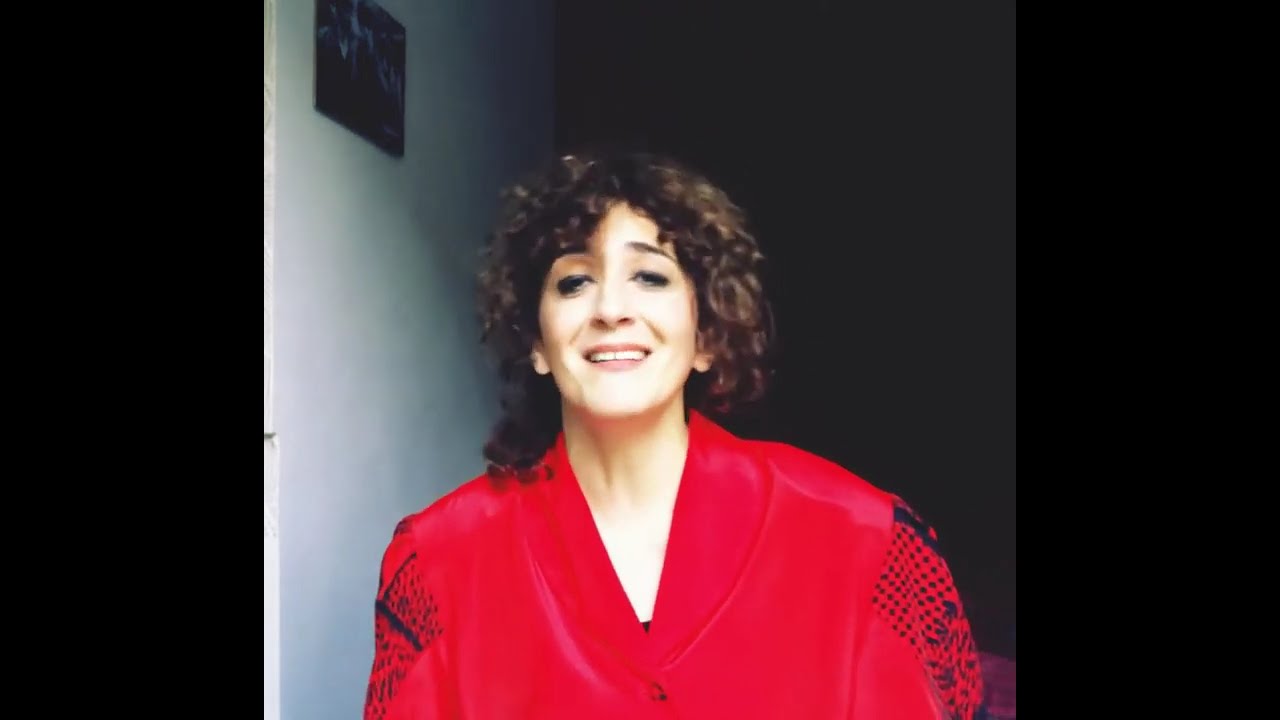 Volver/ Adele Tirante ( canzone + presentazione)