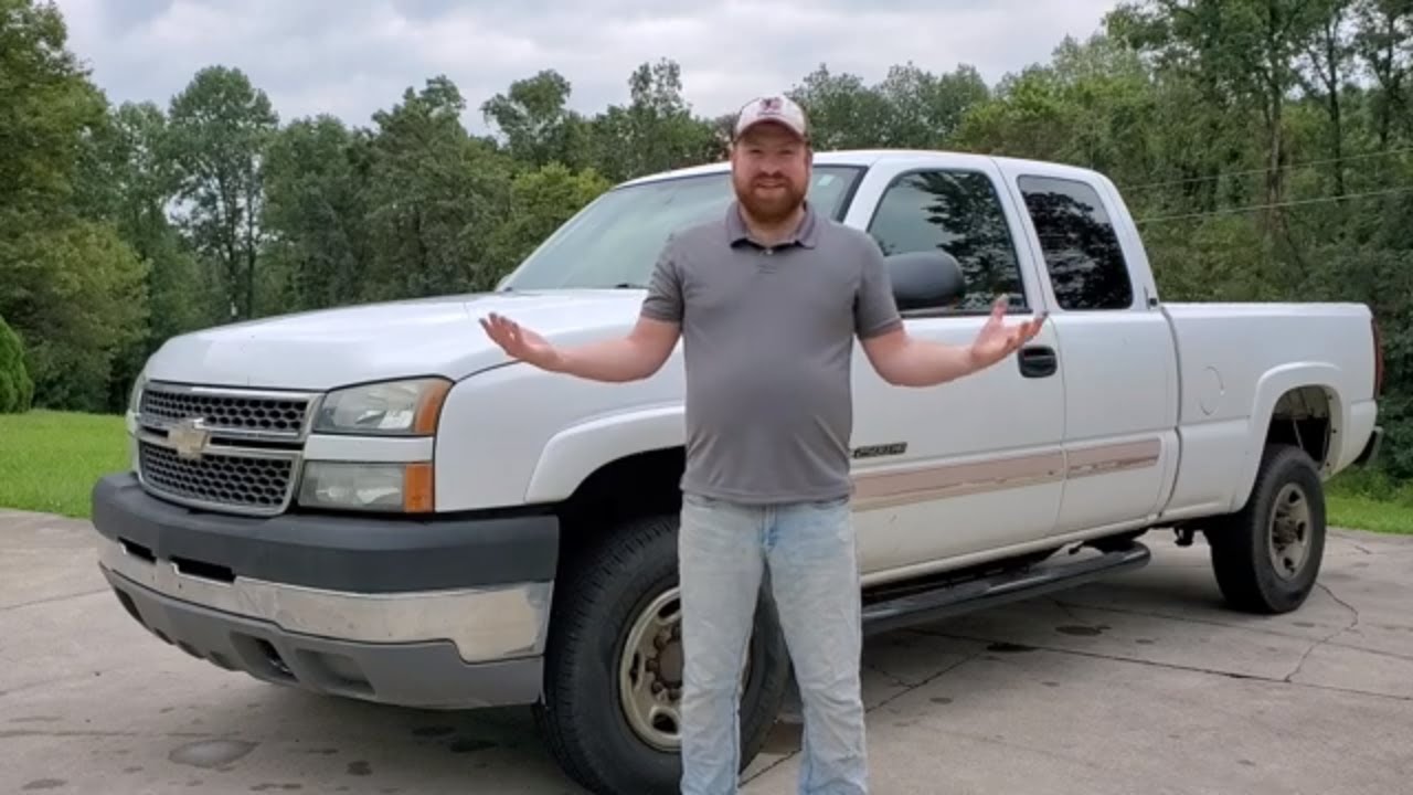КУПИТЬ ИЛИ ПРОИГРАТЬ? Обзор Chevy Silverado 2500HD High Miles 2005 года!