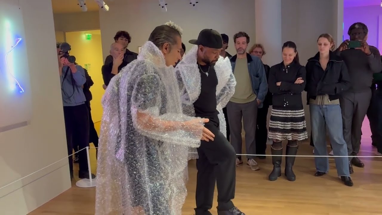 Paris Street Dance Goes Institutional | Dancing into the Light at Fondation EDF