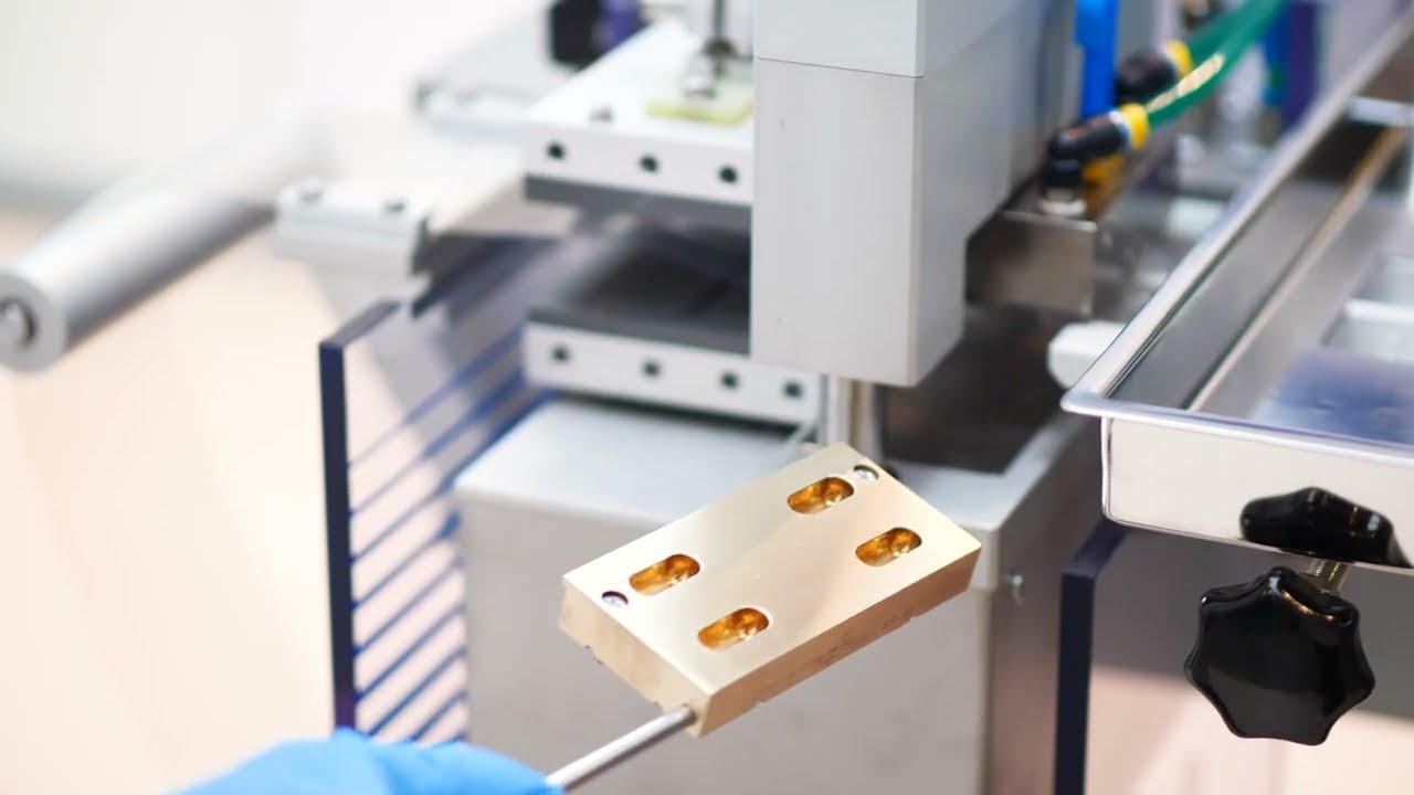 Hospital Unit Dose Packaging Machine - Oral Solids & Liquids | Pentapack HP550