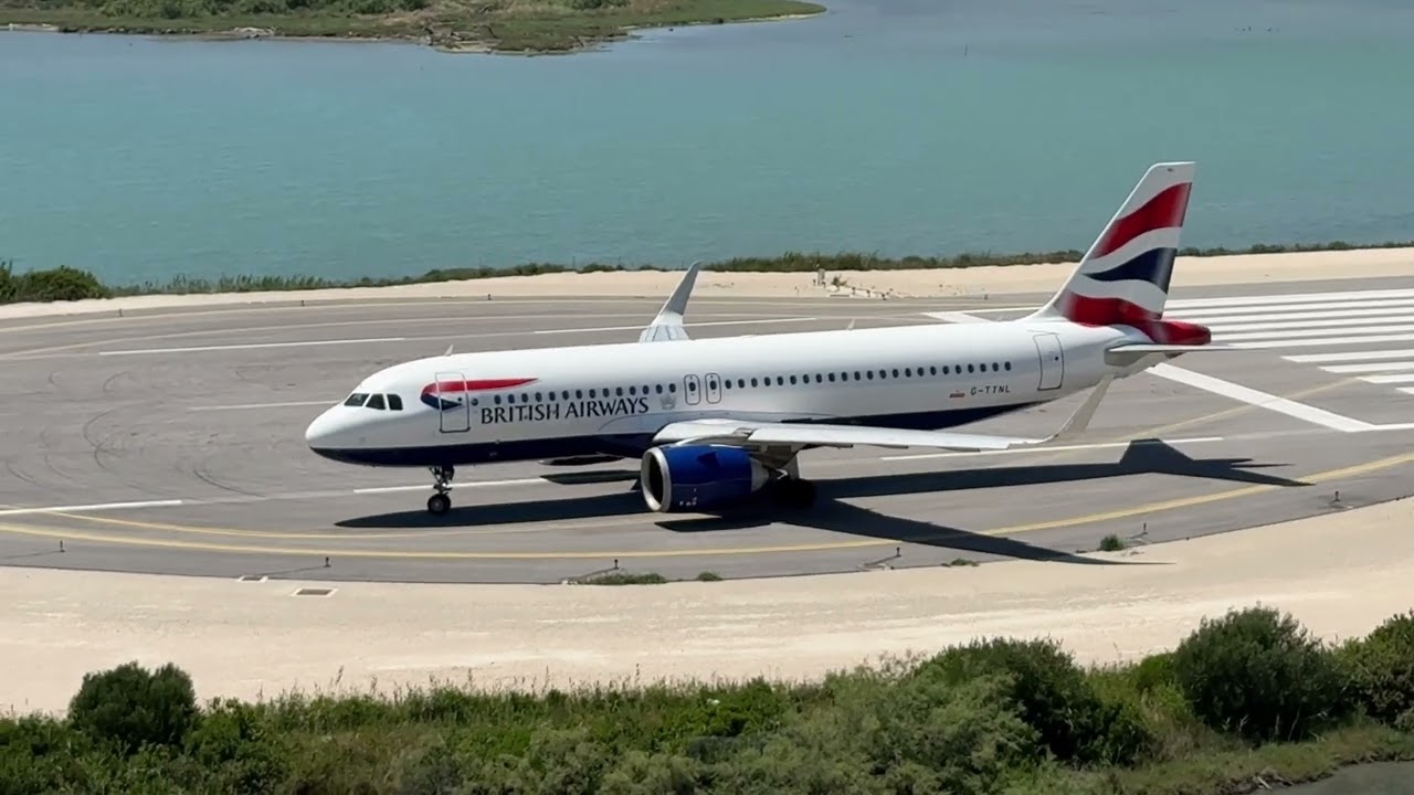 Planes landing and taking off at Corfu Airport #greece #aviation #airplane #travel #kanoni #runway