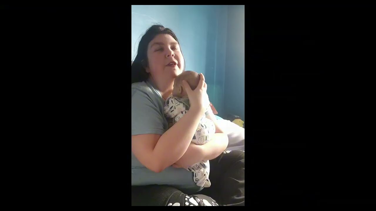 Leo's afternoon routine 