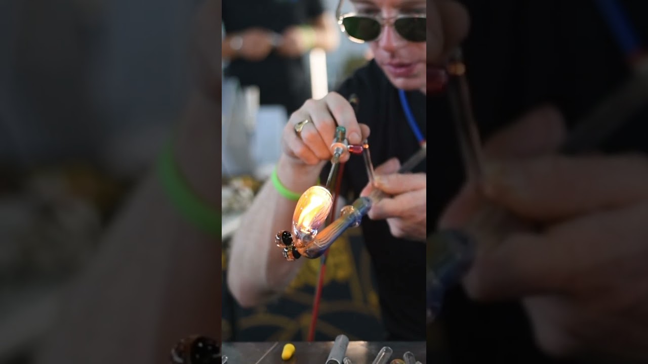 Empirical Glass x 710@420 Live Glass Blowing Demonstration at HHI Expo