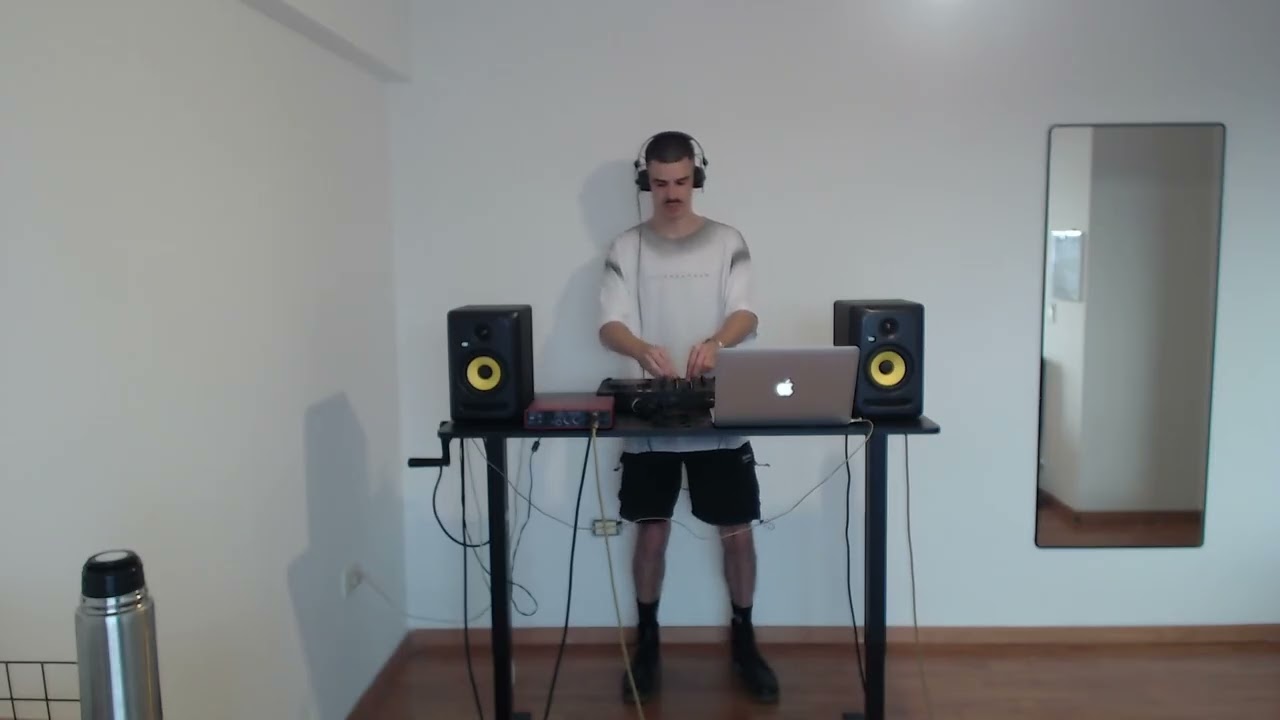 En Casa DJ Set 001 - Techno, Peak Time, Rumble, Trance