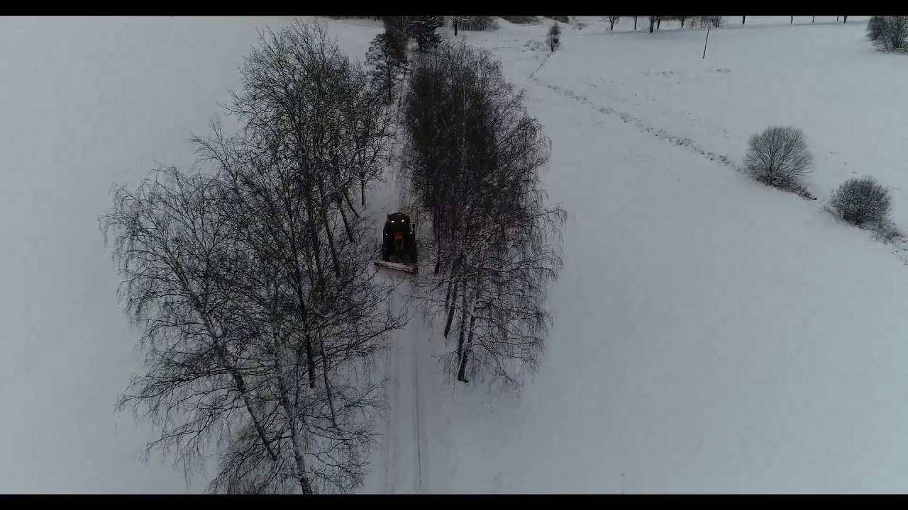 Prohrnování sněhu 2021 leden VALTRA  N163