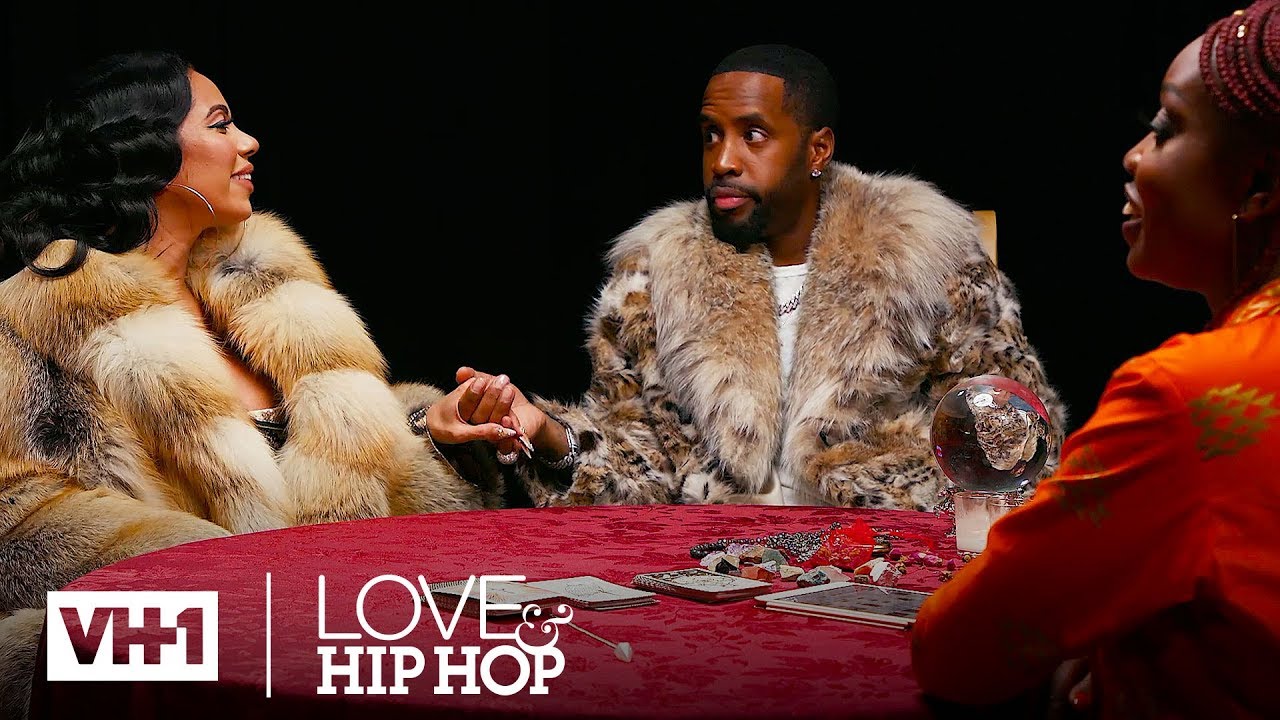 Erica & Safaree's Astrology Reading | You Got Read w/ Doss&eacute;-Via | Love & Hip Hop: New York