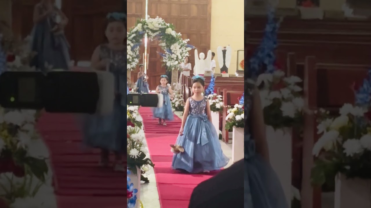 Very cute flower girls #wedding  #flowergirls