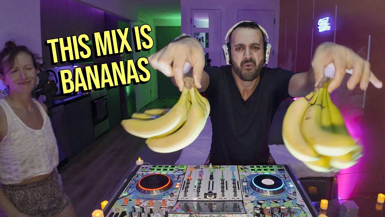 Genre Smoothie Mix (with extra BANANA 🍌)