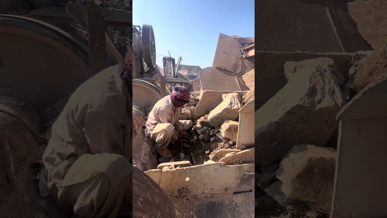 Jaw stone Crusher Accident 😱😱