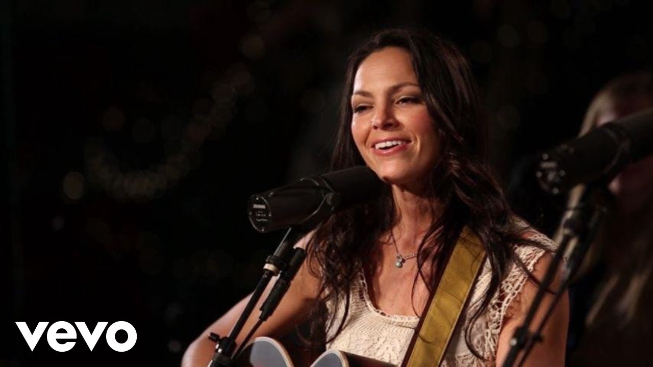 Joey+Rory - That's Important To Me (Live)
