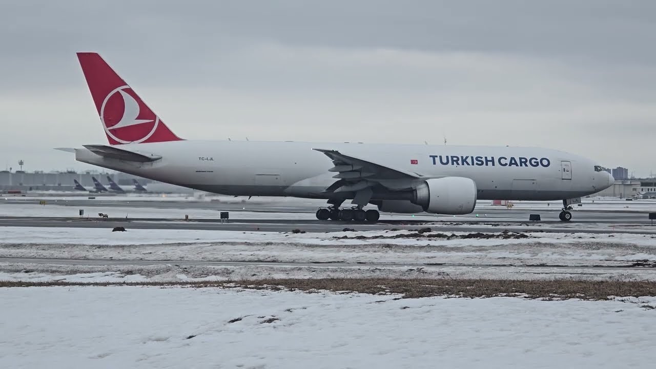 Turkish cargo plane taking off at pearson airport in snow weather toronto canada feb 21/2026 pm