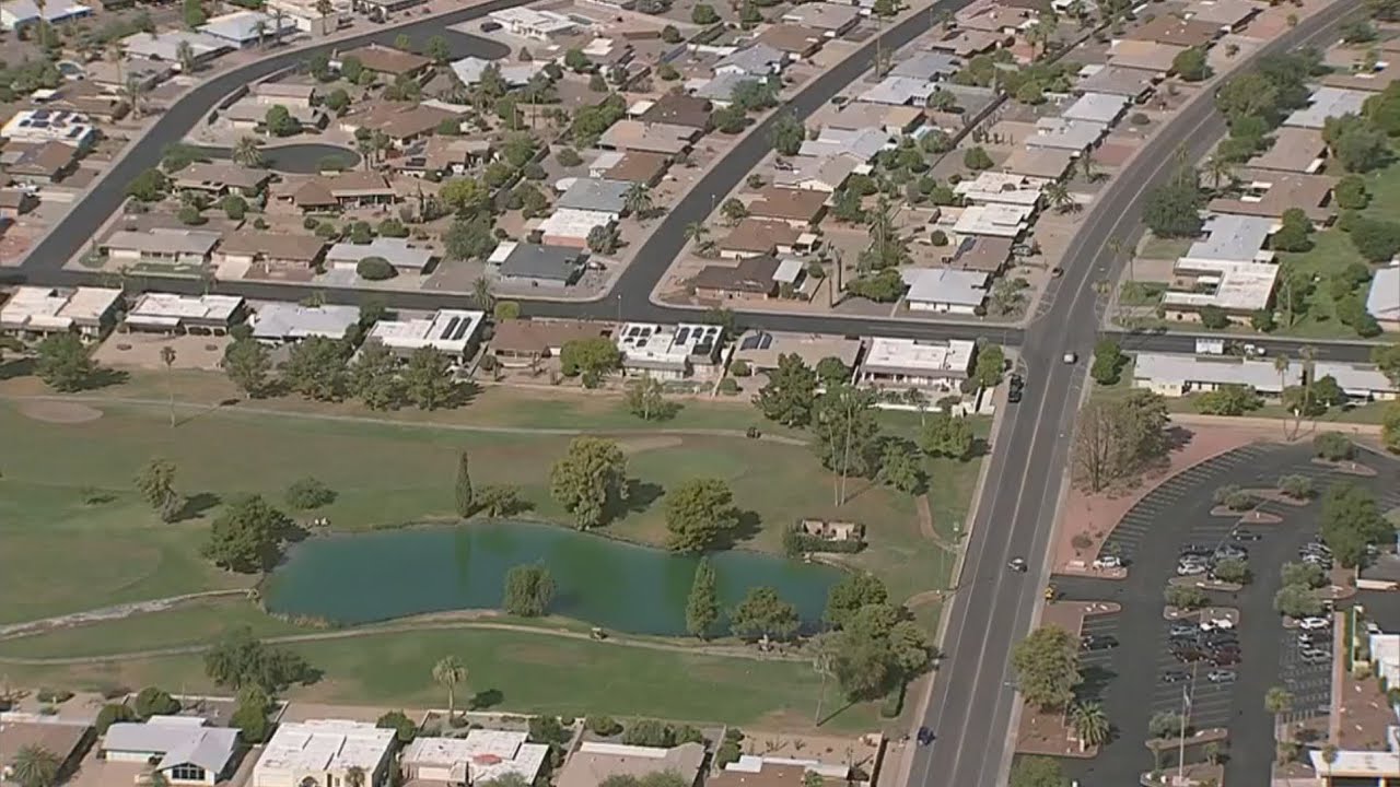 Man nearly drowns in pond at Sun City golf course
