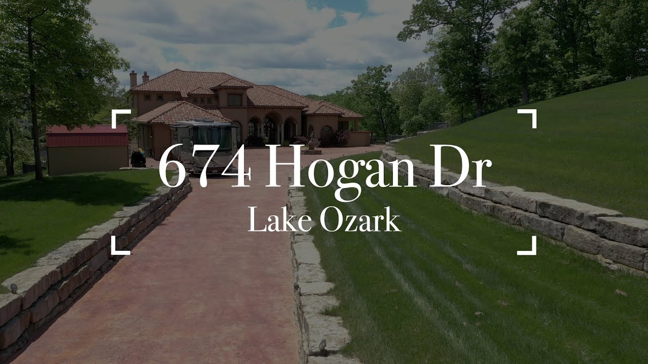 674 Hogan Dr, Lake Ozark, MO
