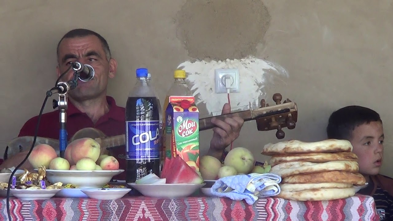 Яздон Дусталиев, дар синаи гамбори Ман,,+ Точикам