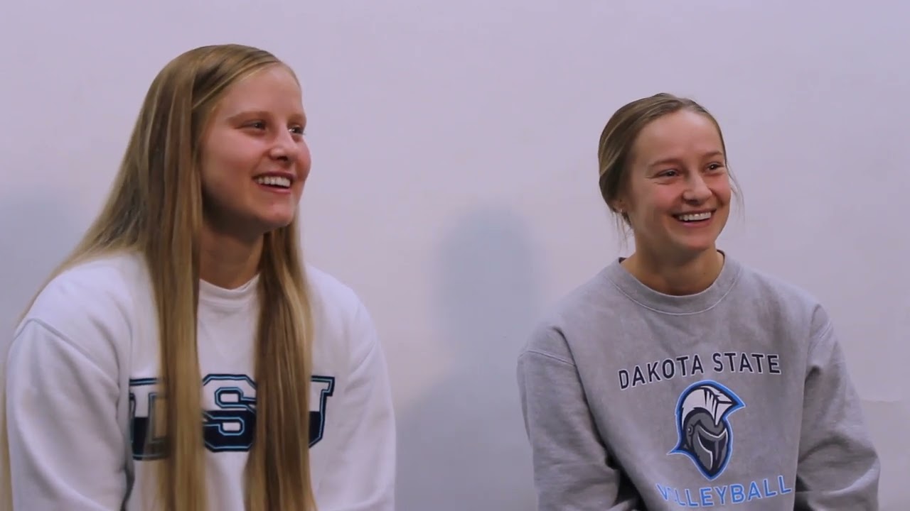 Trojan Volleyball: The Groft Sisters.