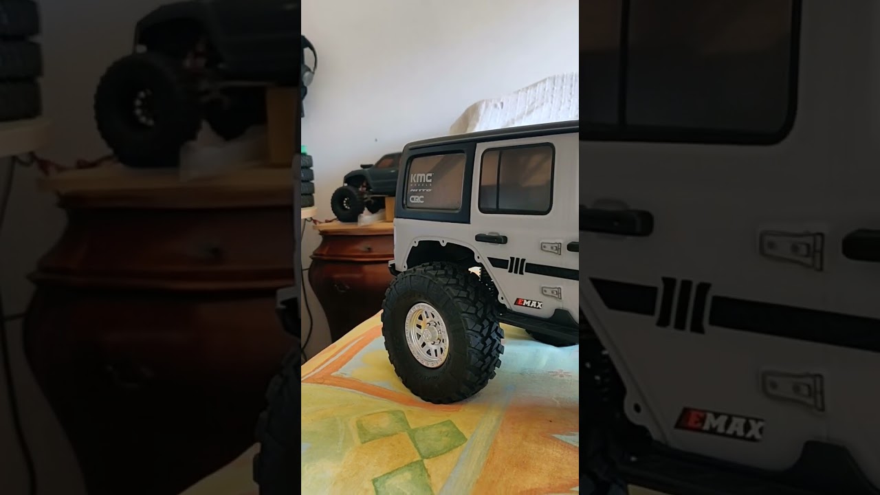 Axial Scx10 III Jeep JLU KIT - Step #1 - Build session ....