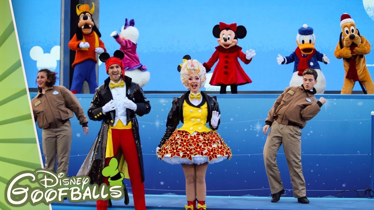 Surprise Mickey! - Christmas Disneyland Paris 2018 🎄