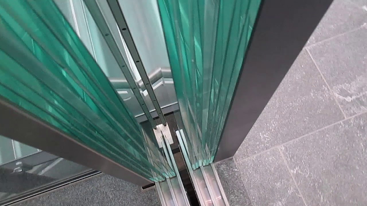 Lift EMCH @ building 