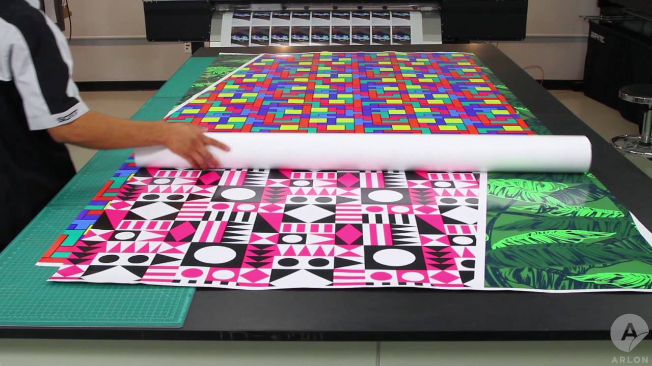 Tiling for Large Wall Graphics