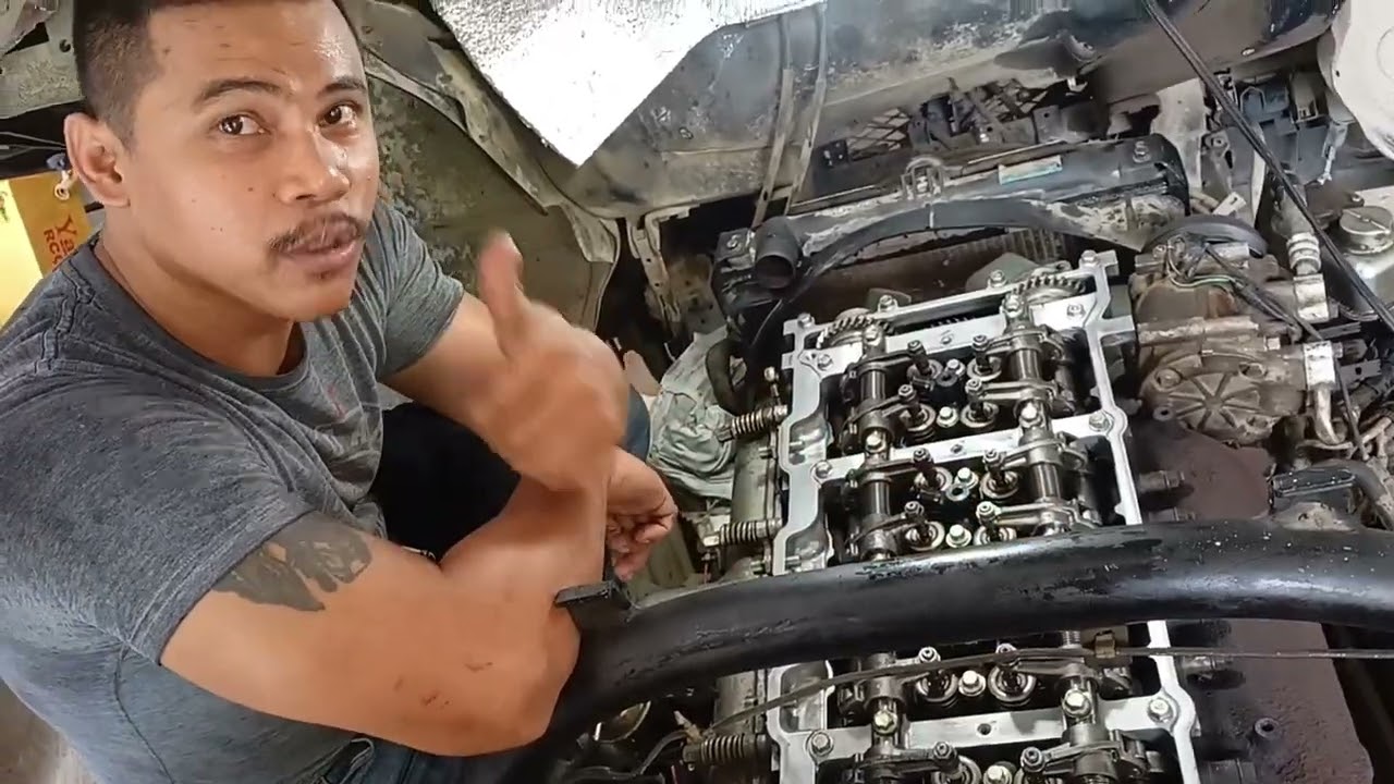 MITSUBISHI CANTER 4M51 ENGINE OVERHEAT / REPLACE CYLINDER HEAD GASKET.