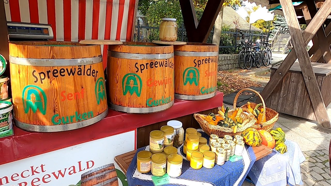Vi köper gurkor och cyklar i Spreewald