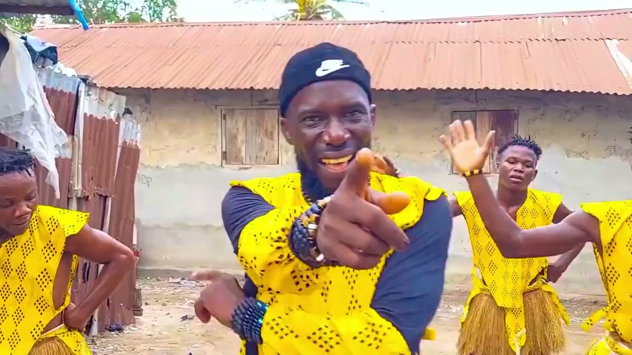 Official Vedio Of OBAI KADOE WALLAH SONG TITLE: OBAI OPO DRAY