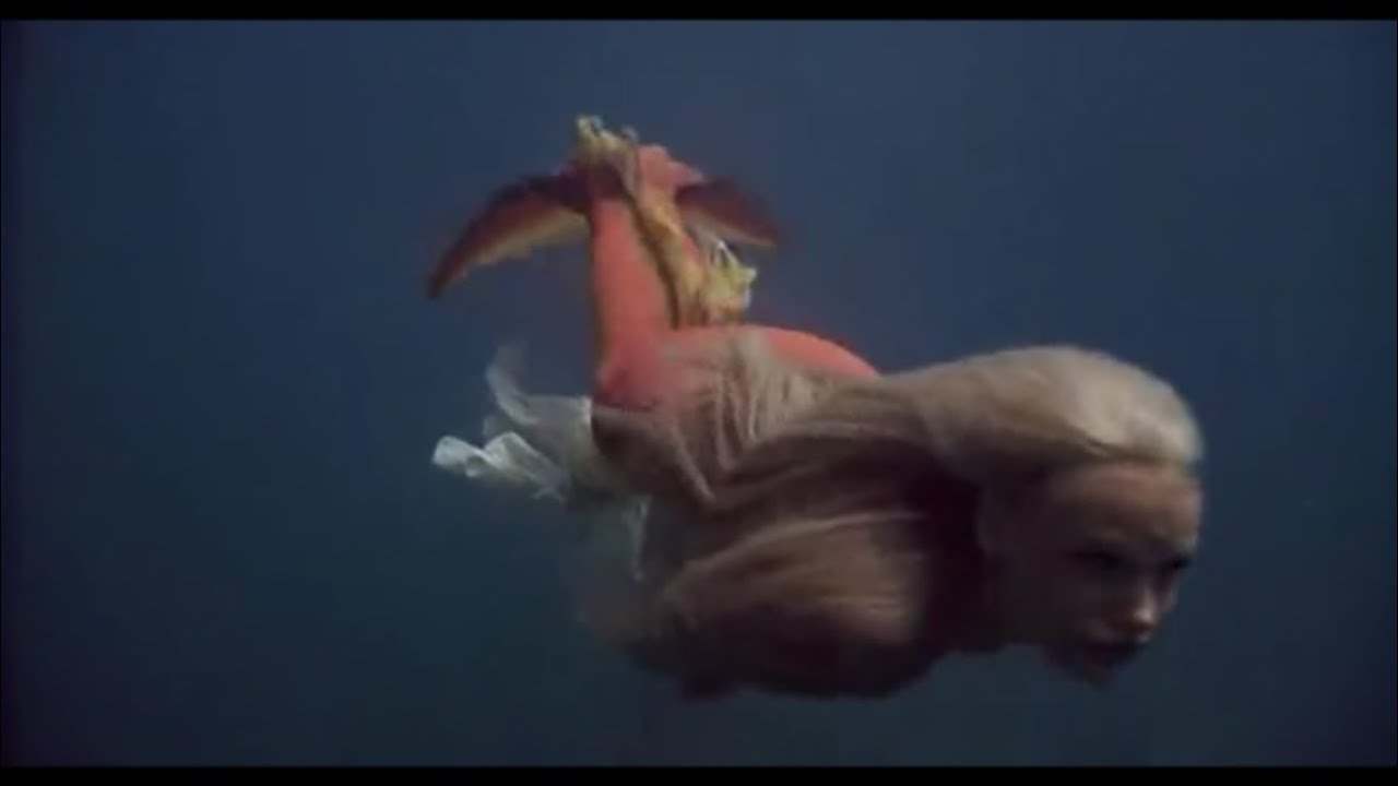 Splash - Mermaid (Train) - Madison & Allen