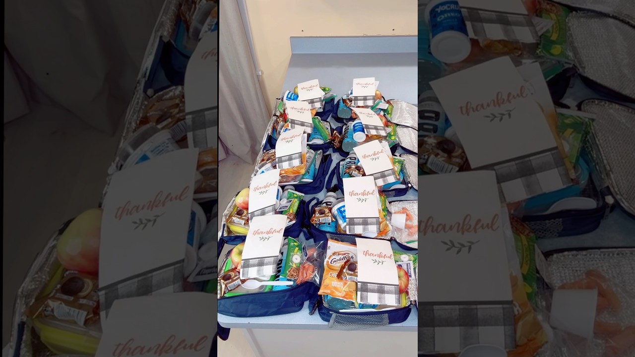Packing School Lunches For 10 Kids