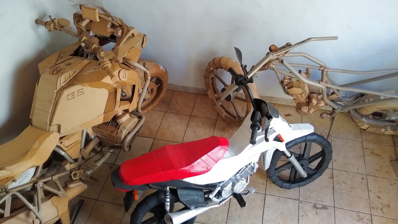 PREPARANDO AS MOTOS PRA...