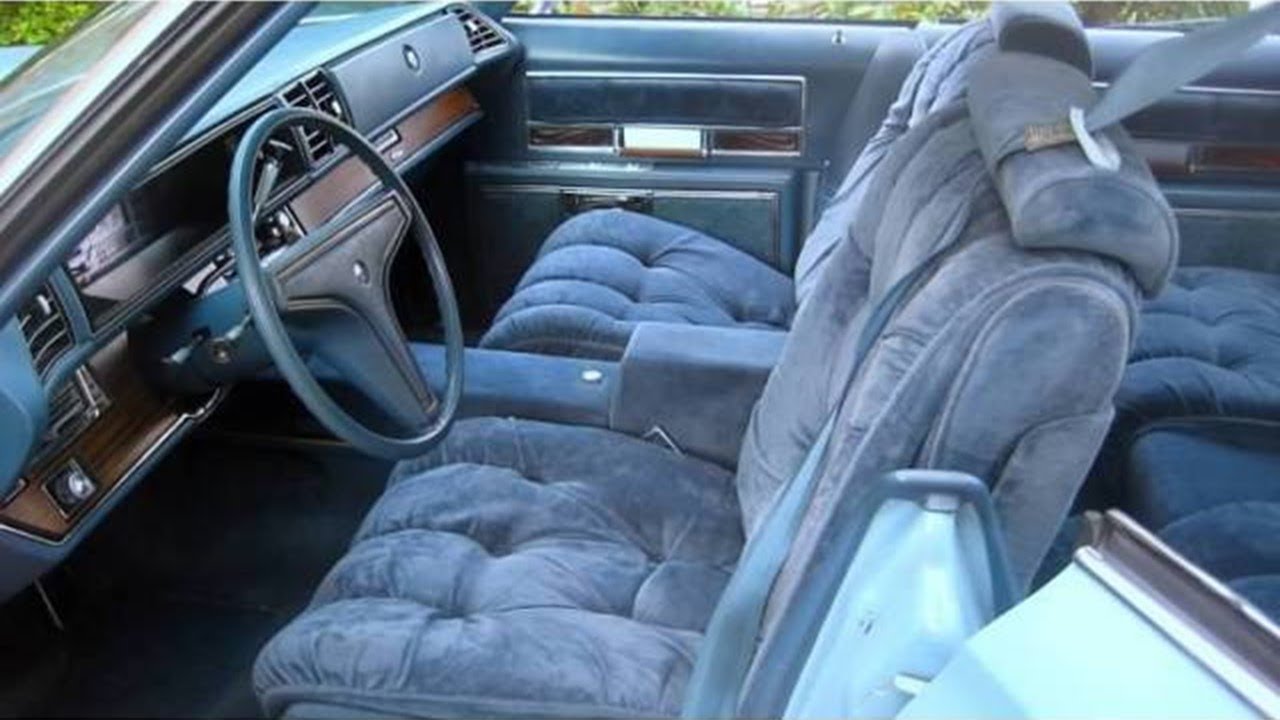 Самый необычный автомобильный интерьер 1970-х? Buick Electra Park Avenue 1975 года и его акры велюра
